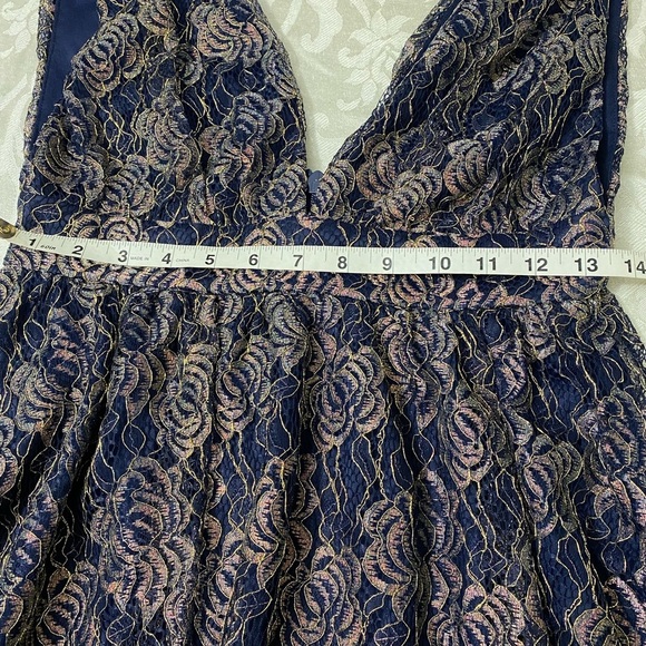 - Lulus Blue with Gold metallic lace size S - Picture 5 of 9